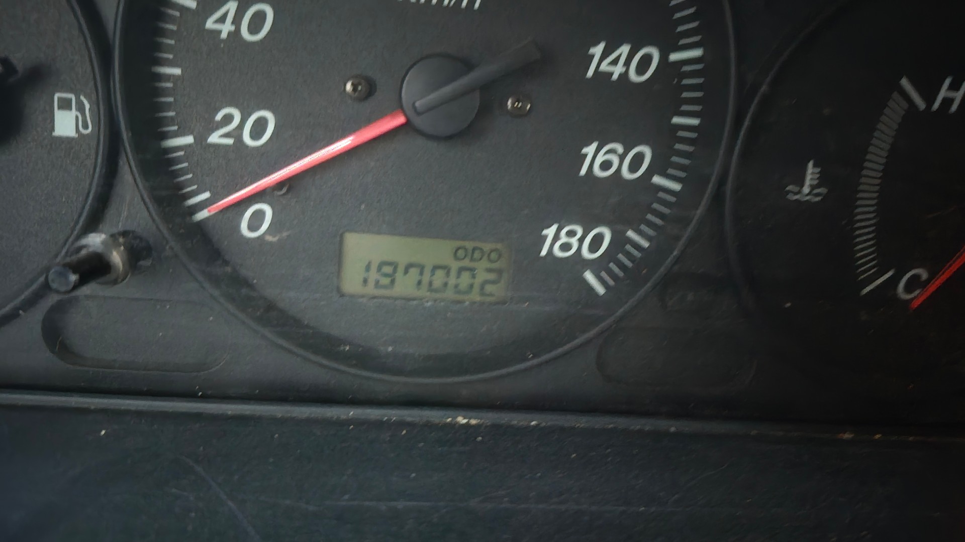 MAZDA Demio 1.3i-16 Youngster-image-10