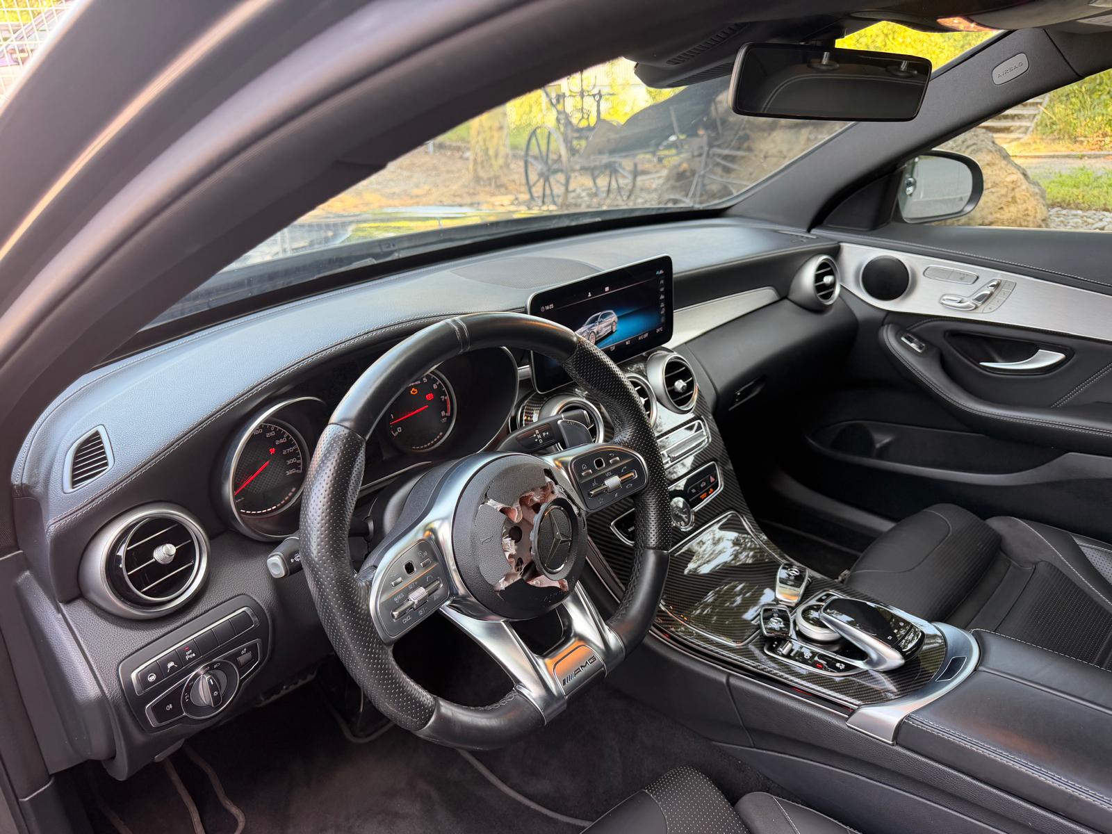 MERCEDES-BENZ C 63 AMG Speedshift-image-9