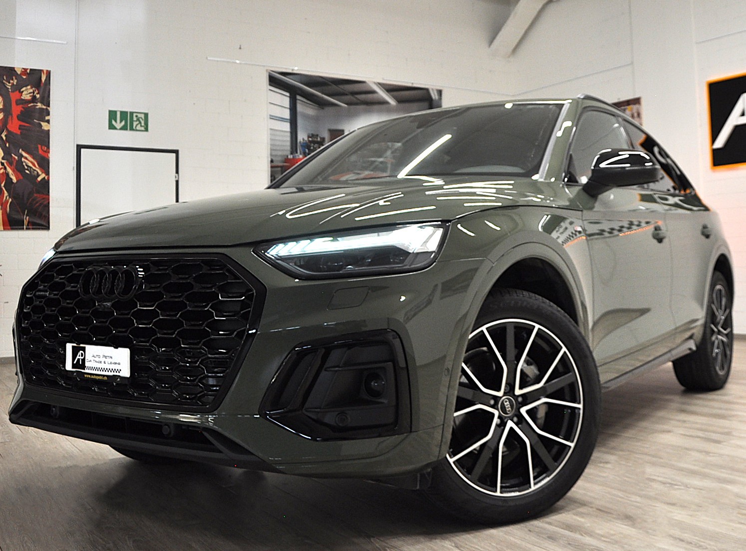 AUDI Q5 Sportback 40 TDI Blackedition quattro S-tronic-image-1