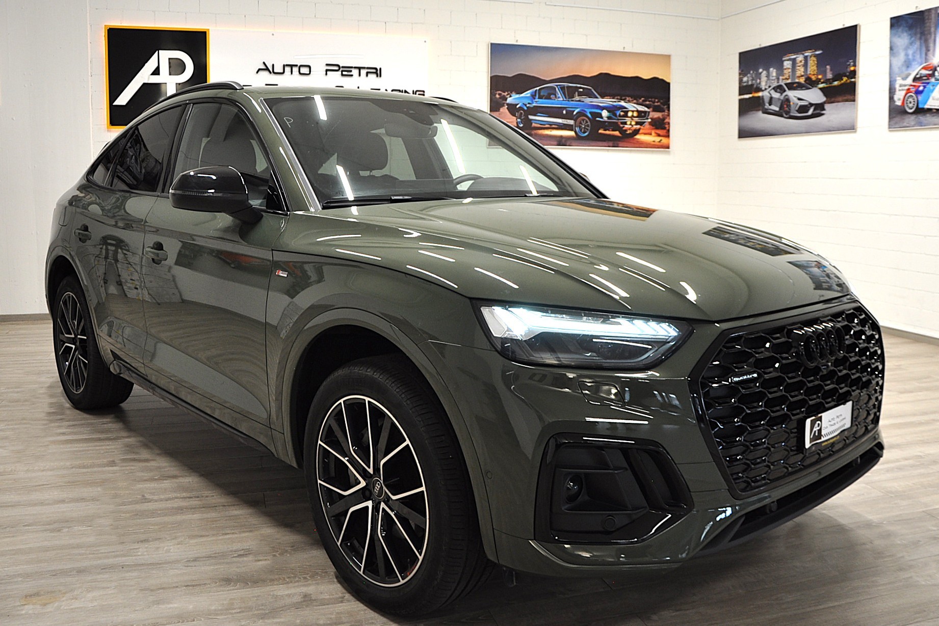 AUDI Q5 Sportback 40 TDI Blackedition quattro S-tronic-image-6