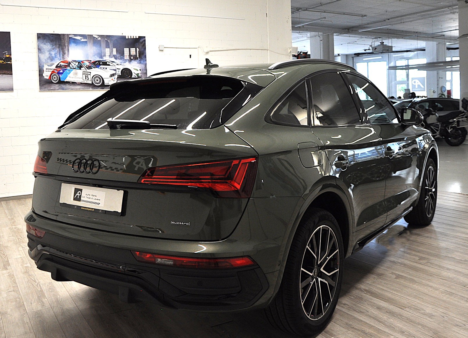 AUDI Q5 Sportback 40 TDI Blackedition quattro S-tronic-image-3