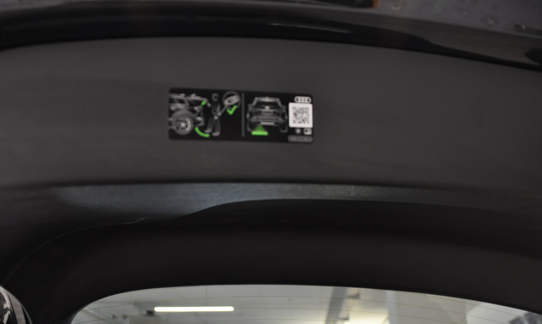 AUDI Q5 Sportback 40 TDI Blackedition quattro S-tronic-image-28