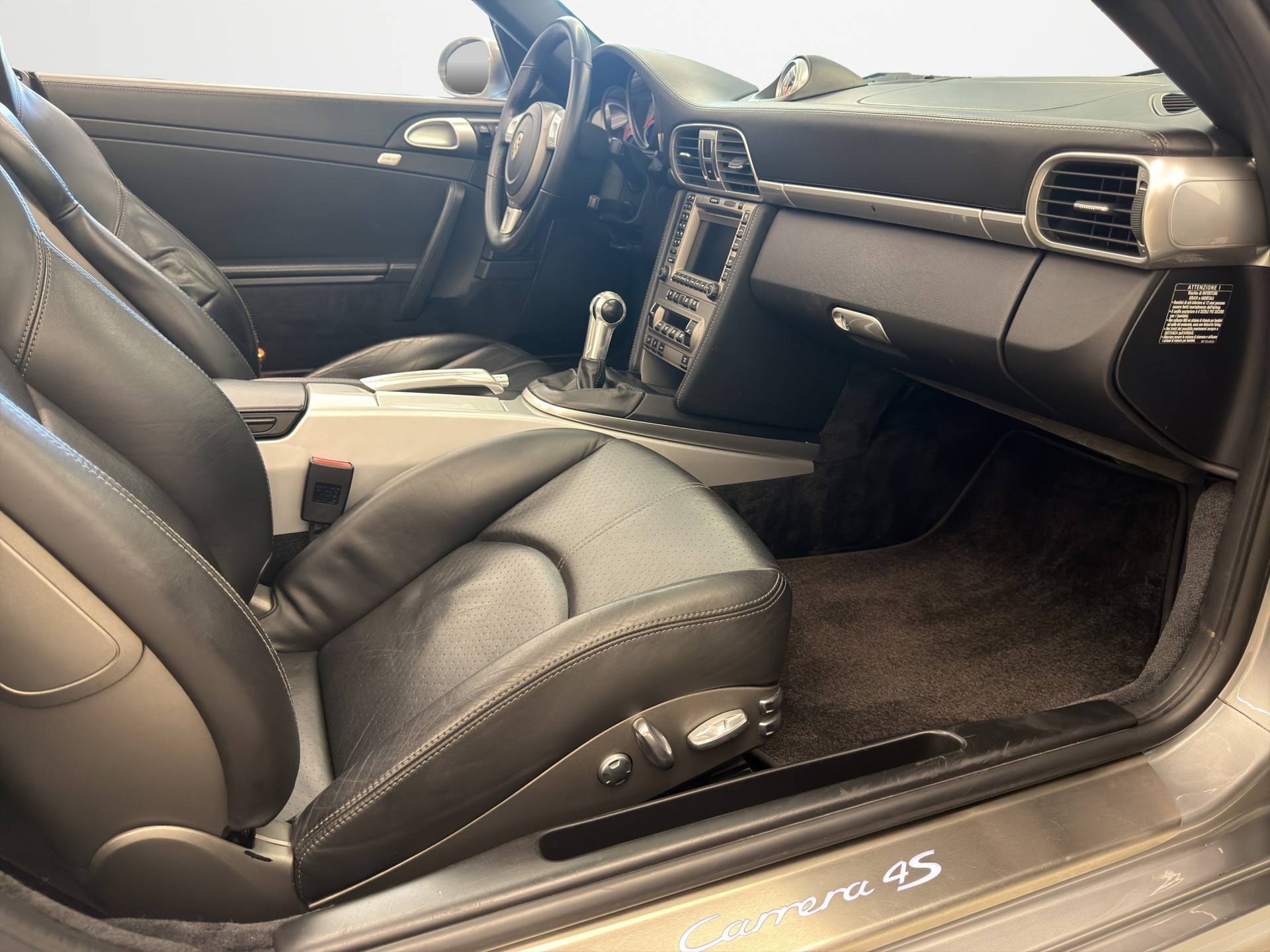 PORSCHE 911 Cabrio Carrera 4S-image-11