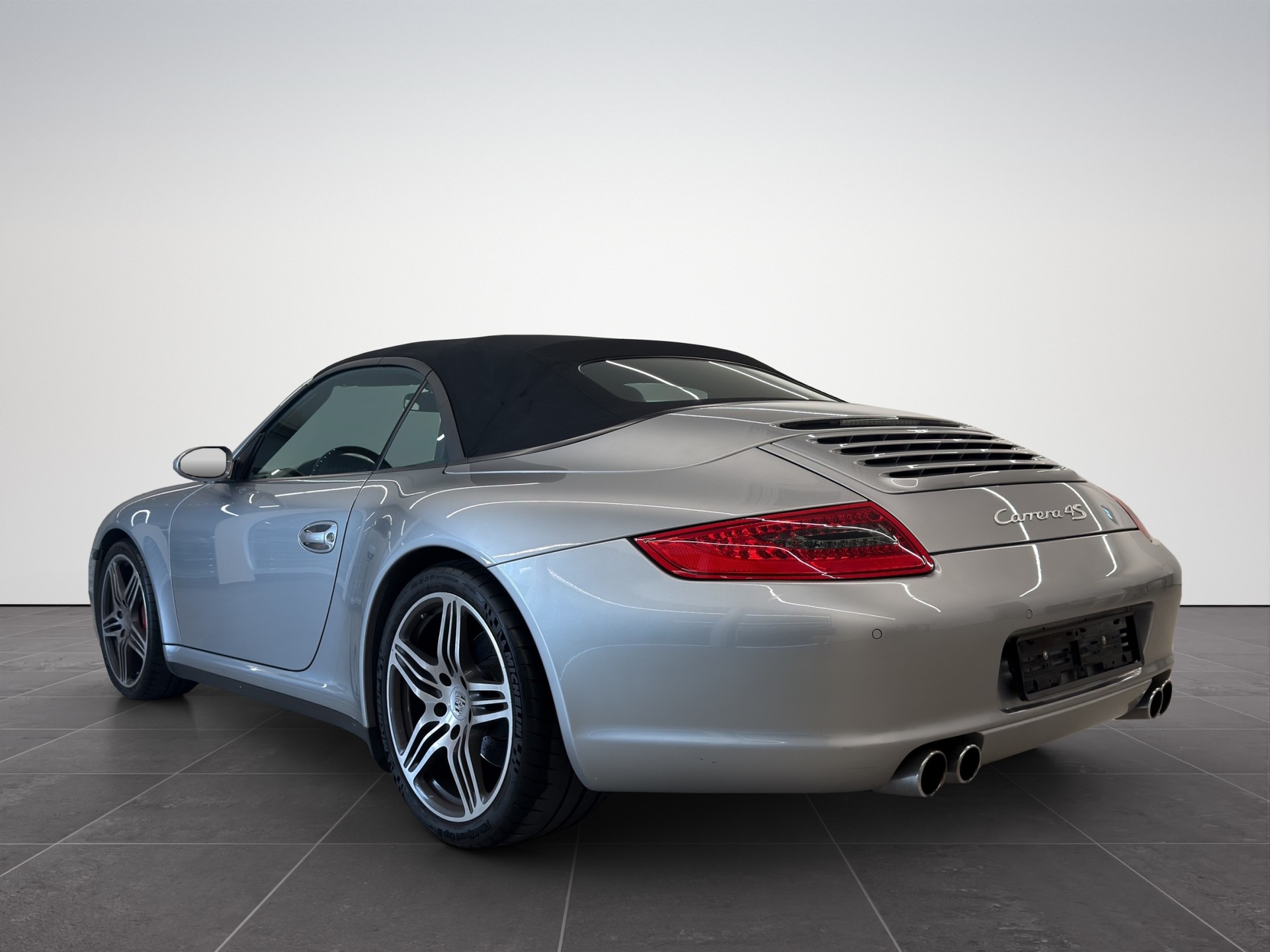 PORSCHE 911 Cabrio Carrera 4S-image-3