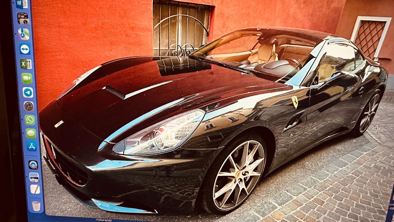 FERRARI 4.3-image-0
