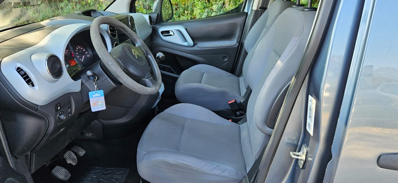 CITROEN Berlingo 1.6 16V Attraction-image-7