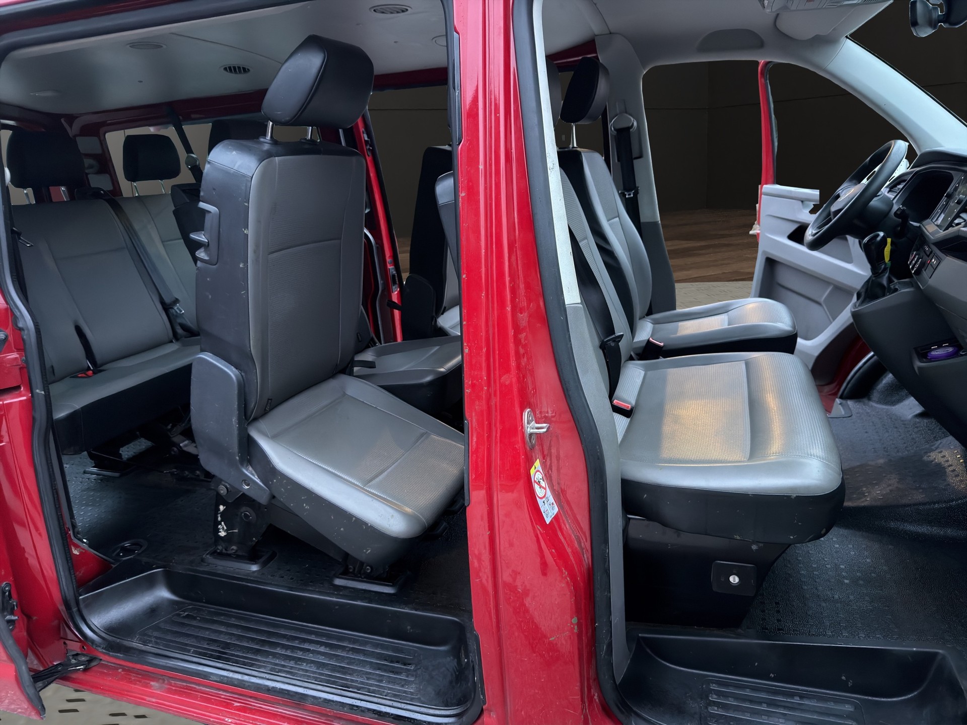 VW T6.1 2.0 Bi-TDI 4Motion DSG-image-13