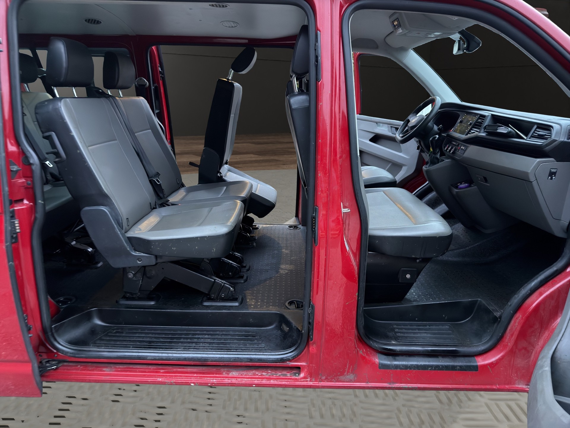 VW T6.1 2.0 Bi-TDI 4Motion DSG-image-23