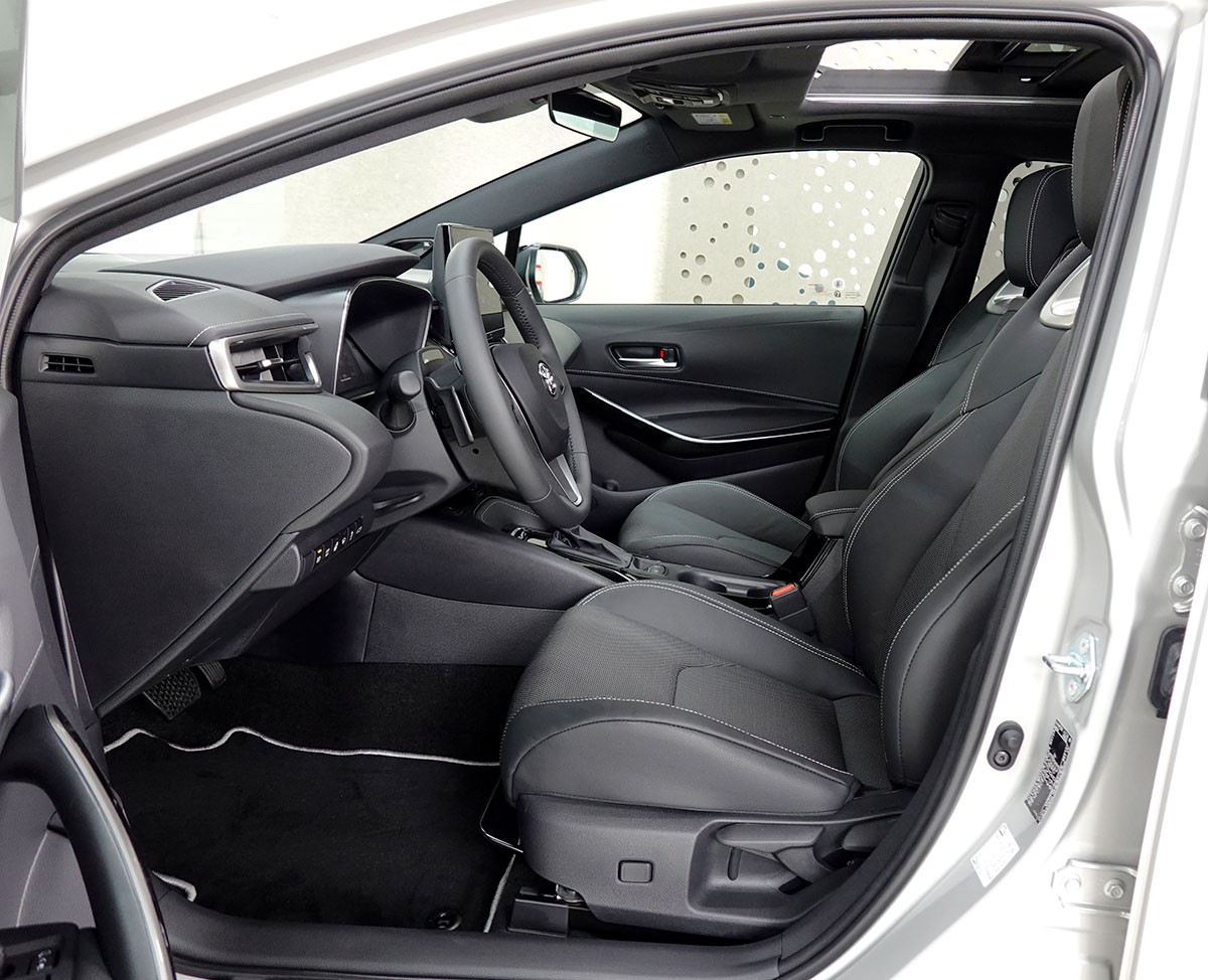 TOYOTA Corolla Touring Sports 2.0 HSD Premium e-CVT, VOLLEDER-image-6