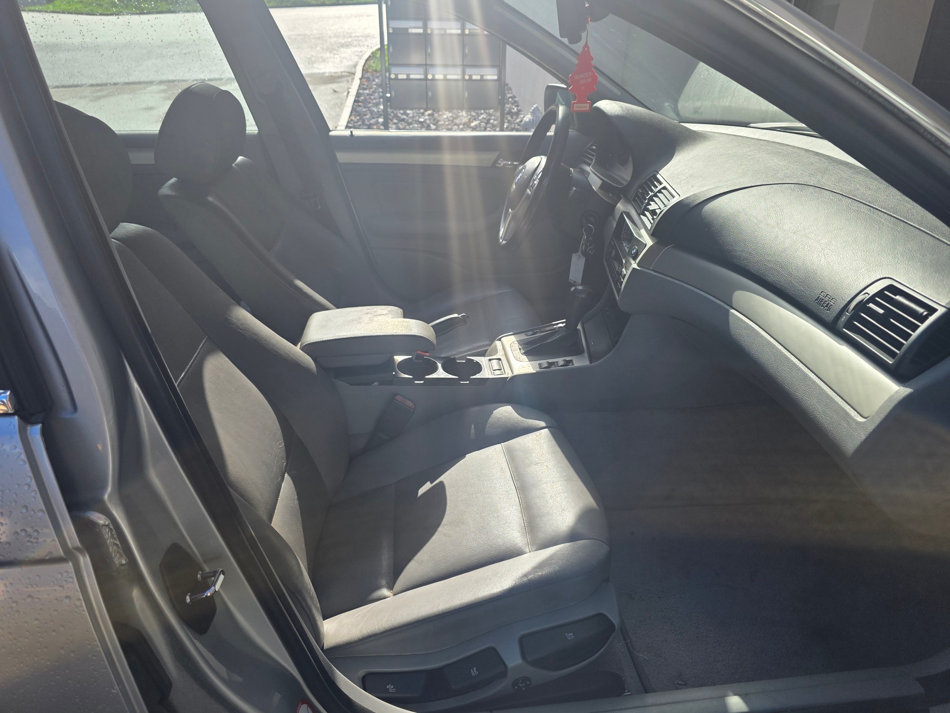 BMW 330d Touring M57-image-10