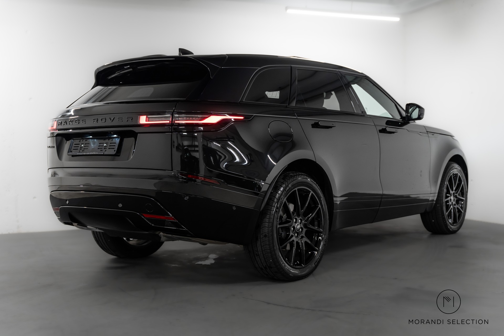 LAND ROVER Range Rover Velar 2.0 P400e Dynamic SE-image-2