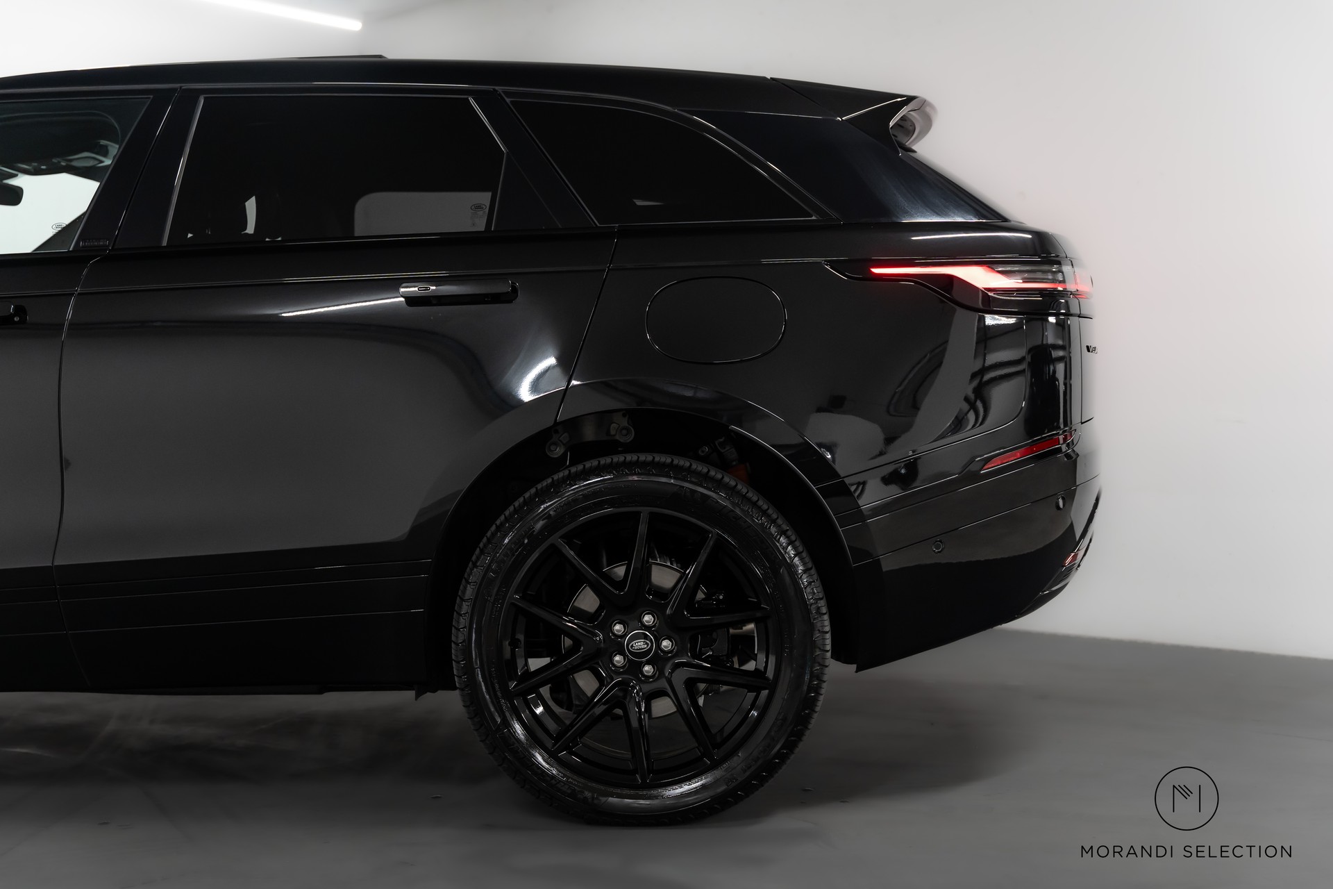 LAND ROVER Range Rover Velar 2.0 P400e Dynamic SE-image-7