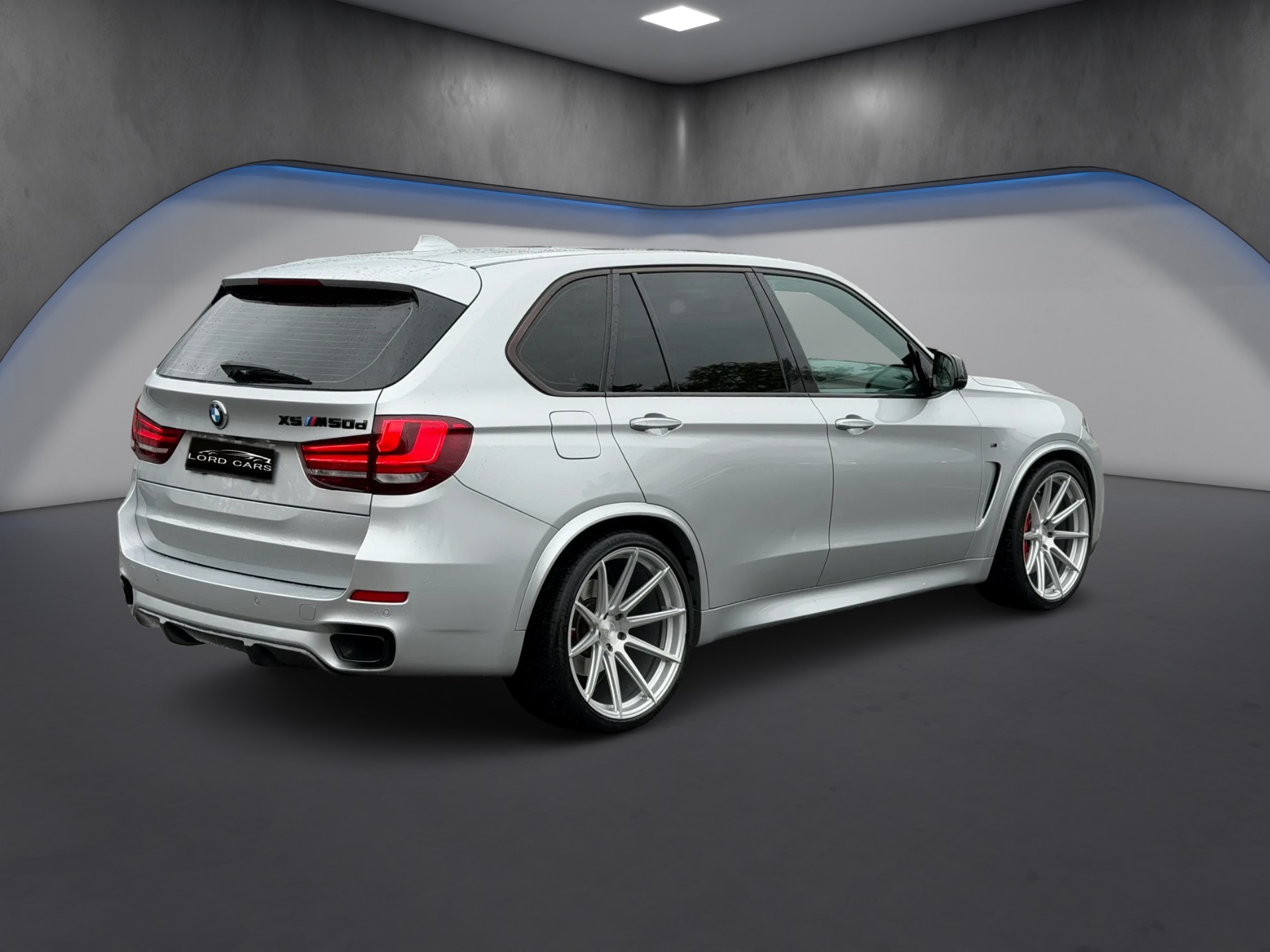 BMW X5 xDrive M50d Steptronic-image-6