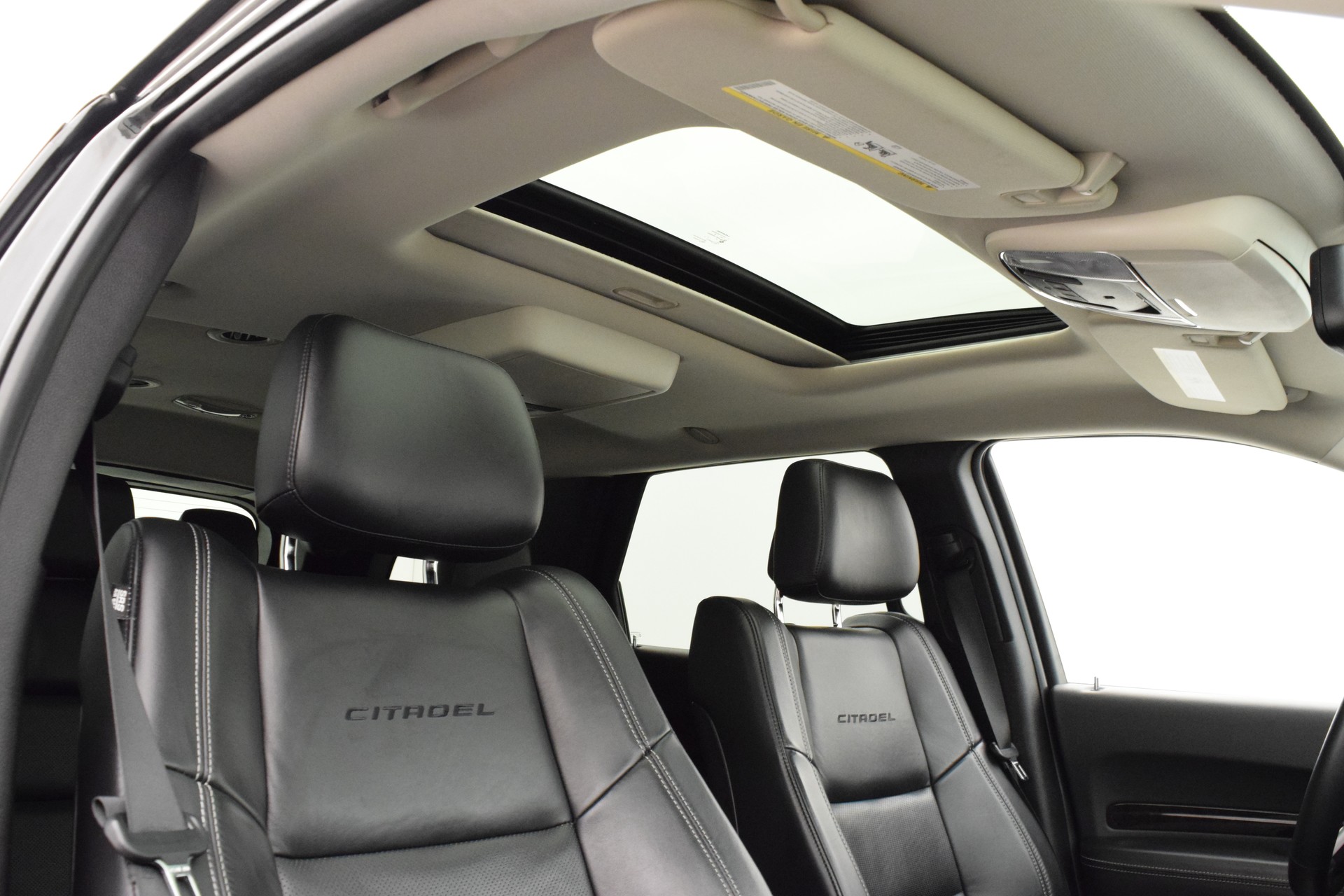 DODGE Durango Citadel 5.7 AWD-image-12