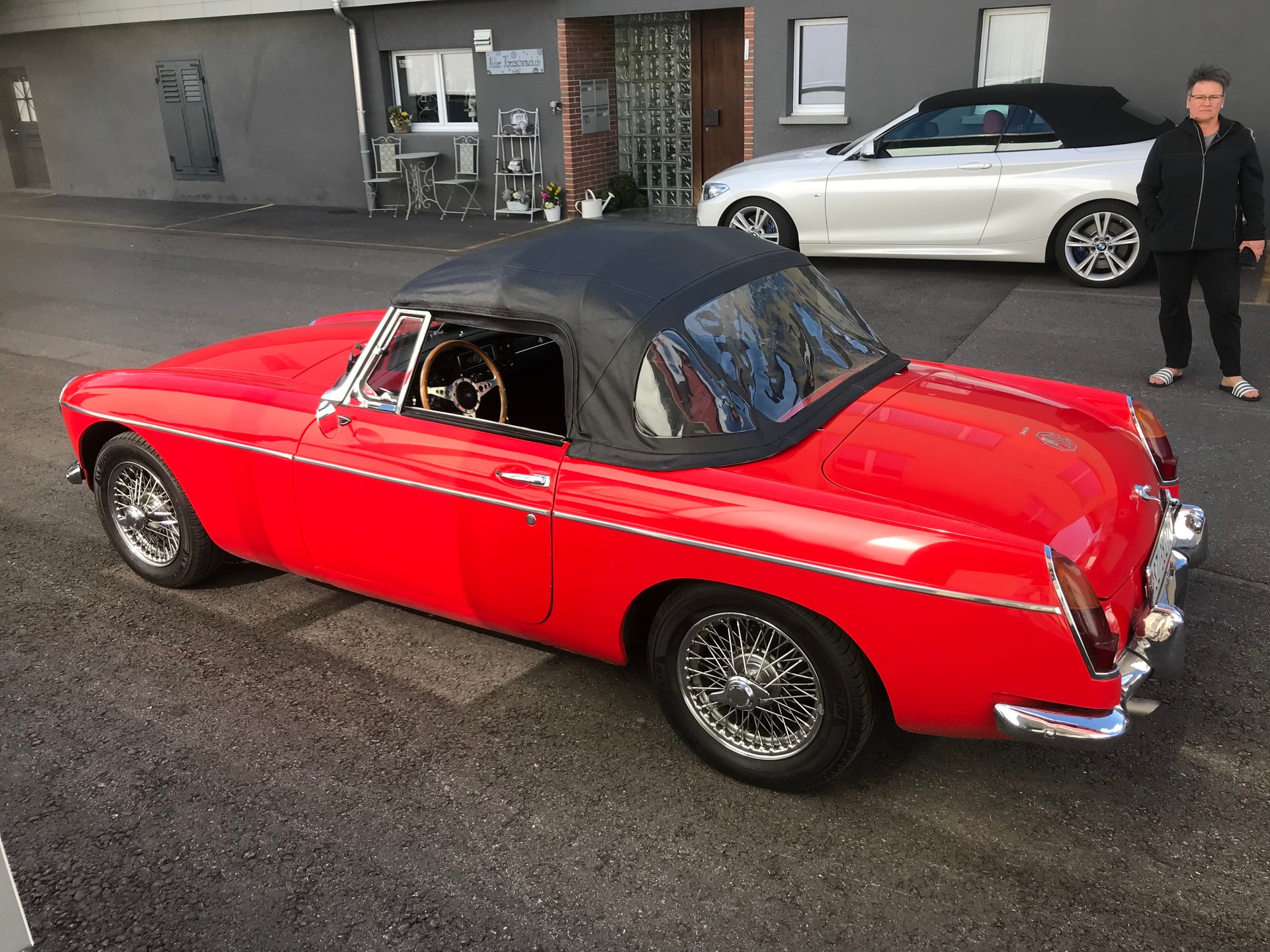 MG MGB Cabriolet-image-12