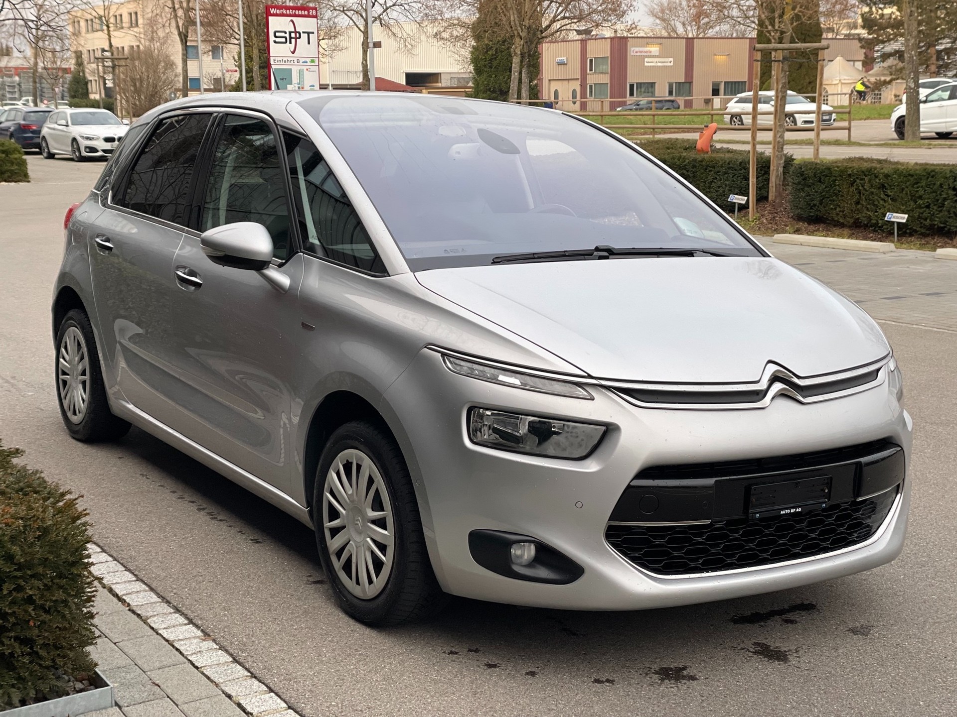 CITROEN C4 Picasso 1.6i 16V THP Séduction-image-3