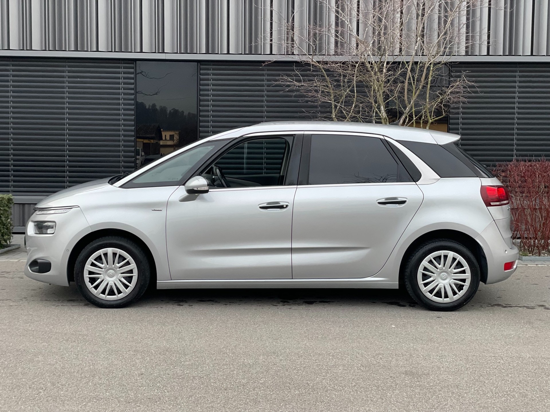 CITROEN C4 Picasso 1.6i 16V THP Séduction-image-4