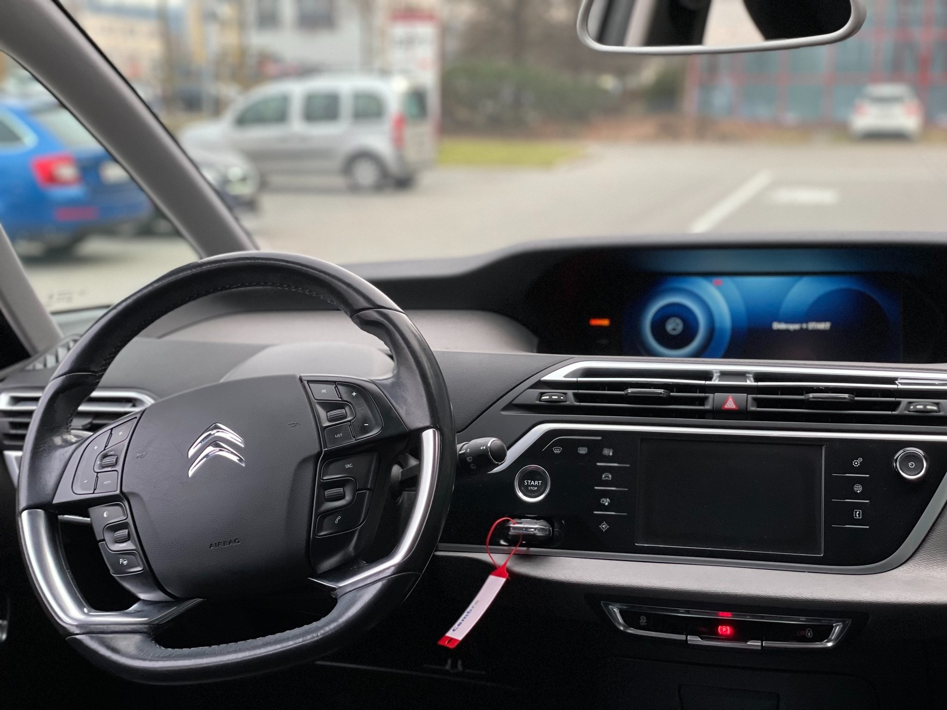 CITROEN C4 Picasso 1.6i 16V THP Séduction-image-11