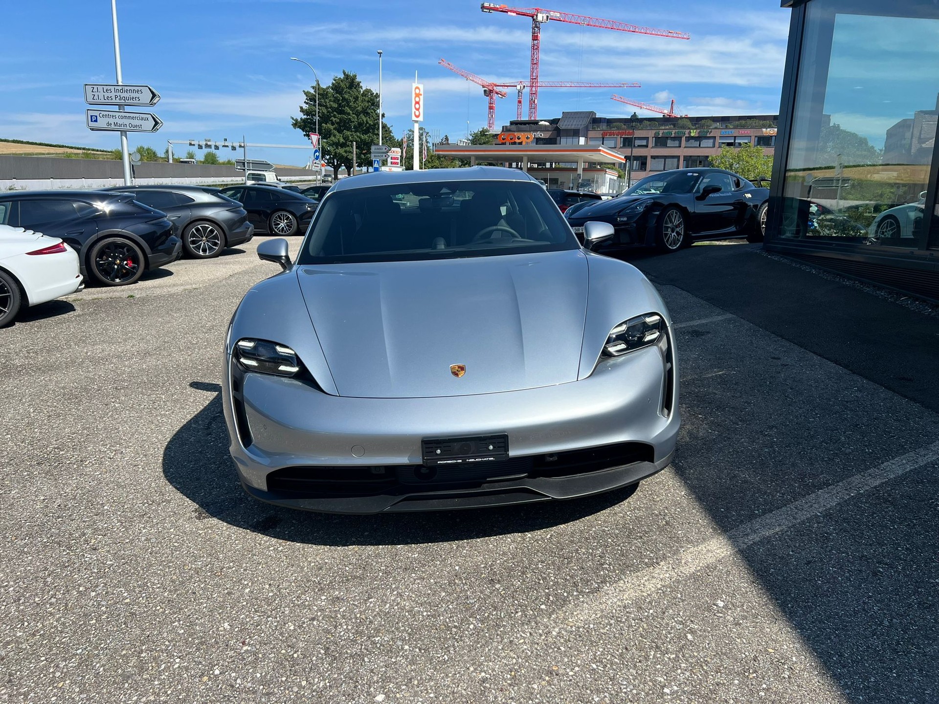 PORSCHE Taycan 4S sport Turismo-image-2