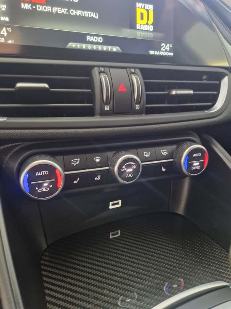 ALFA ROMEO Giulia 2.9 V6 Quadrifoglio Automatic / PPF Steinschlagschutzfolie / Gratis-Service / Ohne OPF /-image-12