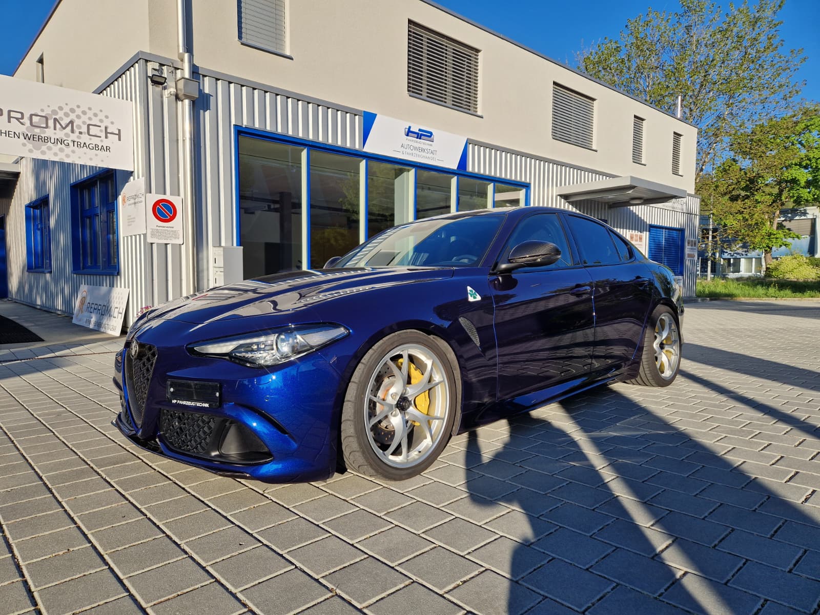 ALFA ROMEO Giulia 2.9 V6 Quadrifoglio Automatic / PPF Steinschlagschutzfolie / Gratis-Service / Ohne OPF /