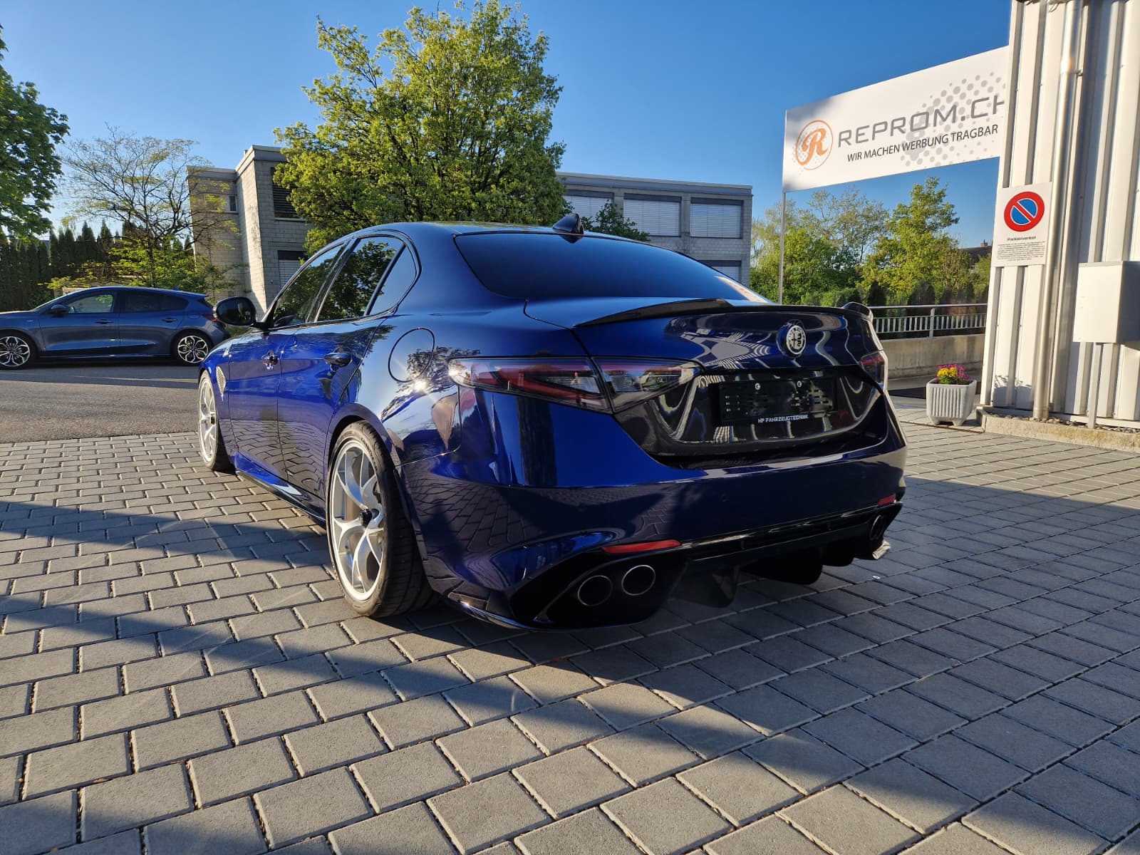 ALFA ROMEO Giulia 2.9 V6 Quadrifoglio Automatic / PPF Steinschlagschutzfolie / Gratis-Service / Ohne OPF /-image-3