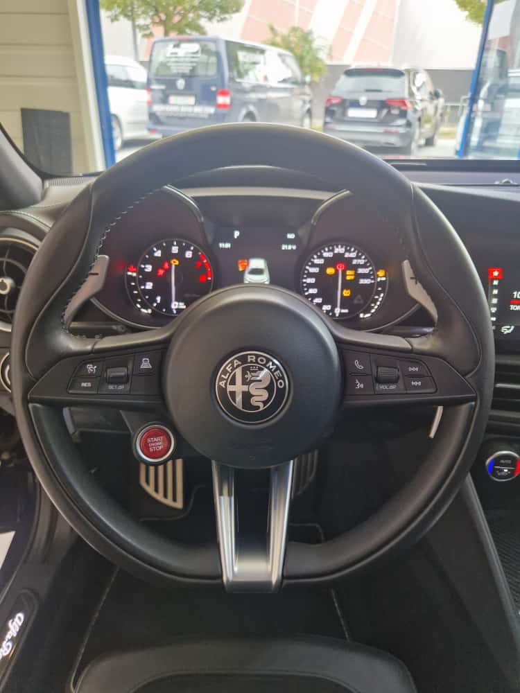 ALFA ROMEO Giulia 2.9 V6 Quadrifoglio Automatic / PPF Steinschlagschutzfolie / Gratis-Service / Ohne OPF /-image-10