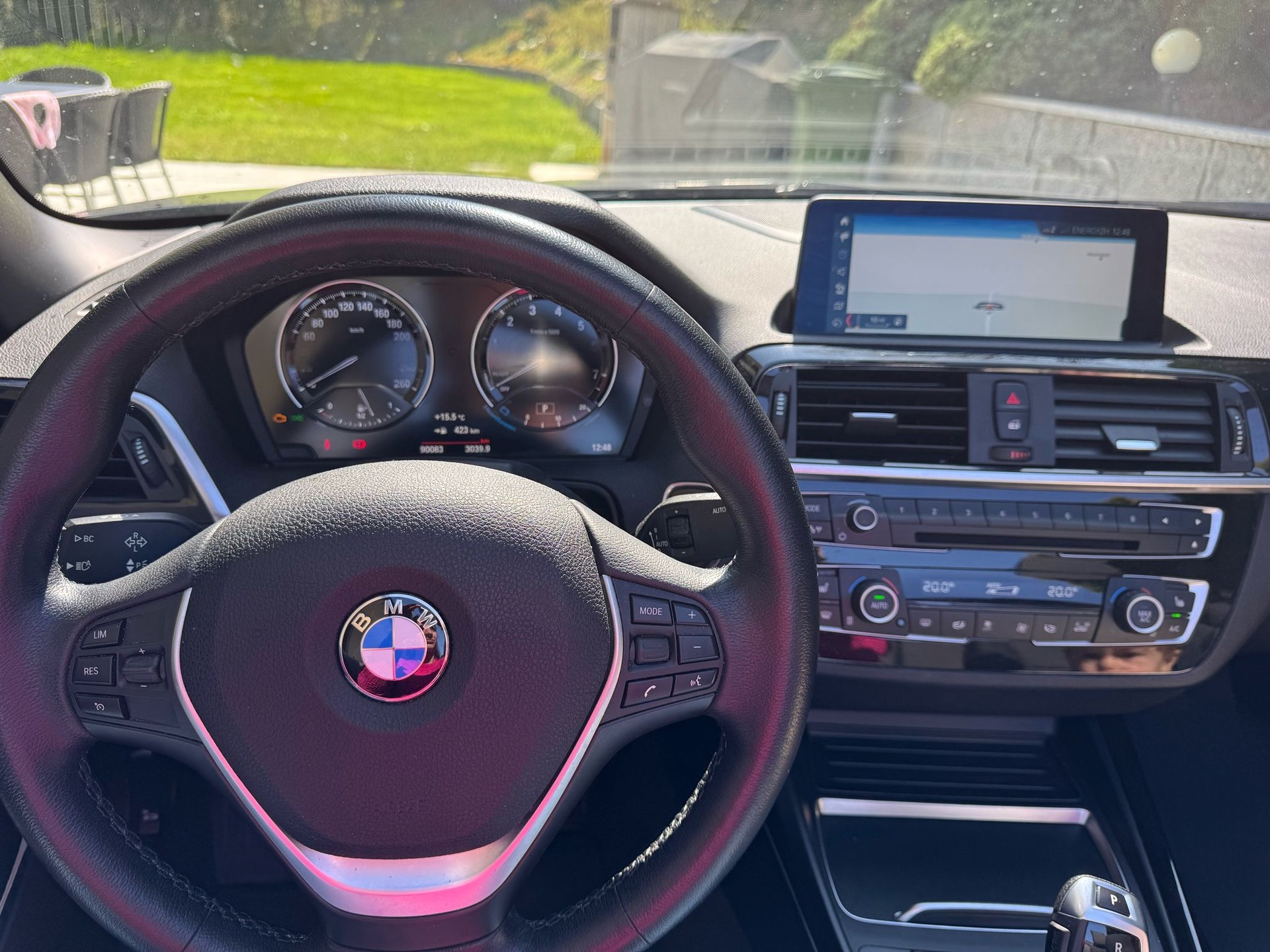 BMW 218i Steptronic-image-4
