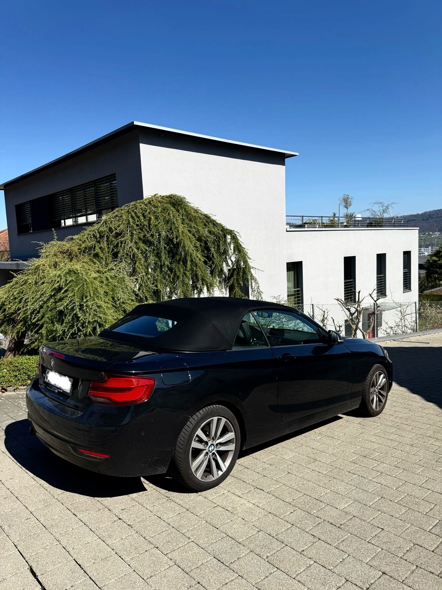 BMW 218i Steptronic-image-6