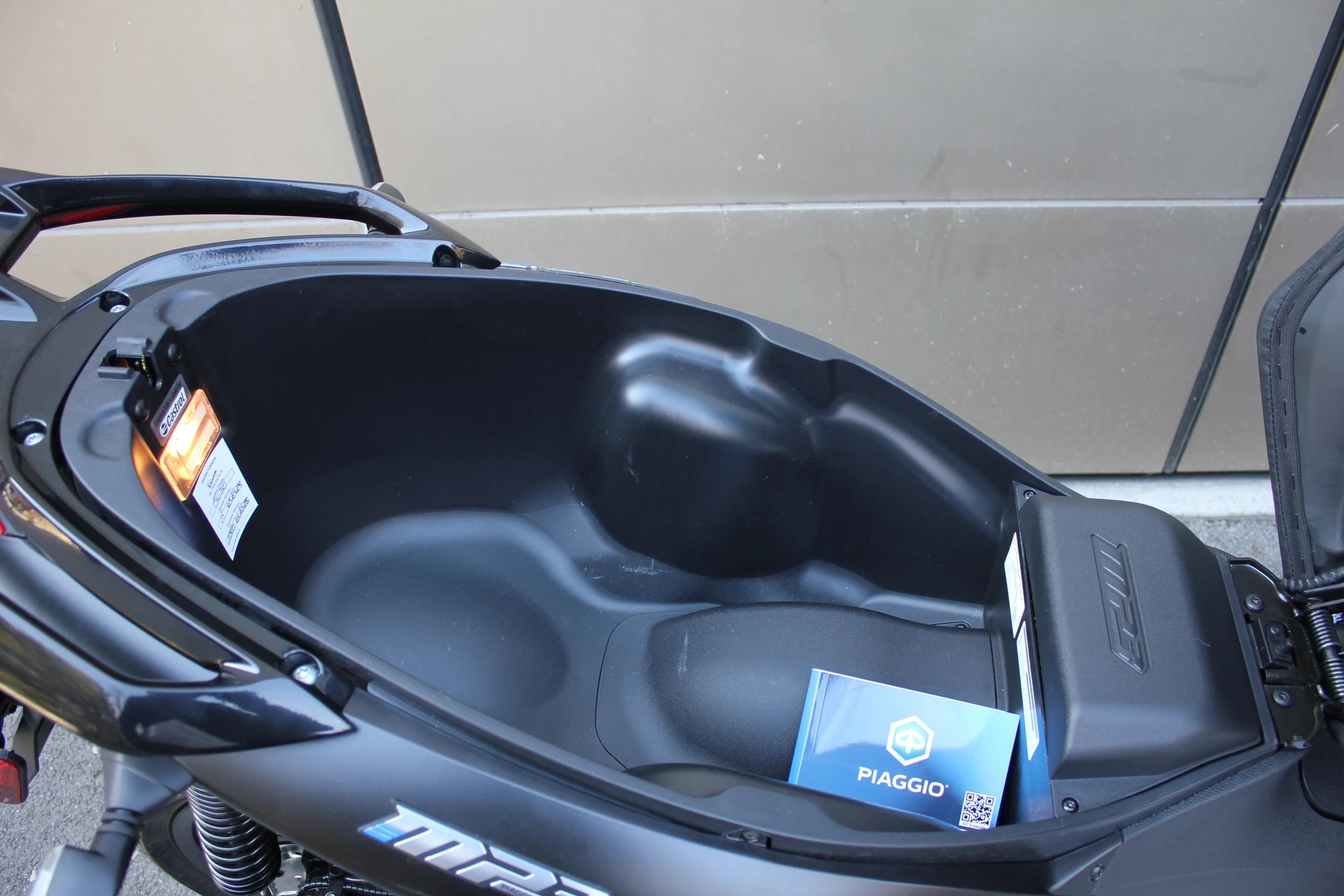 PIAGGIO MP3 310 Sport Euro 5+-image-9