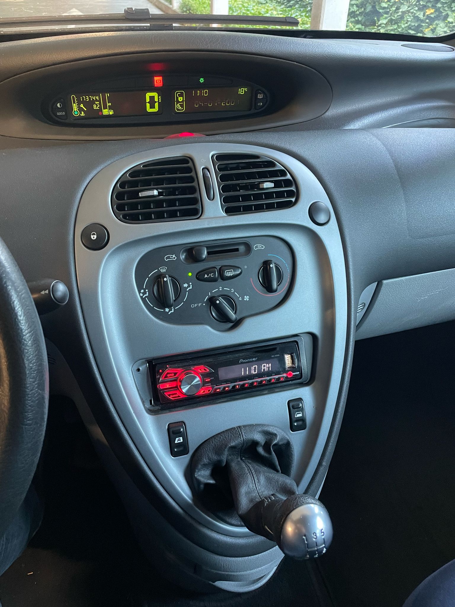 CITROEN Xsara Picasso 1.6i-image-6