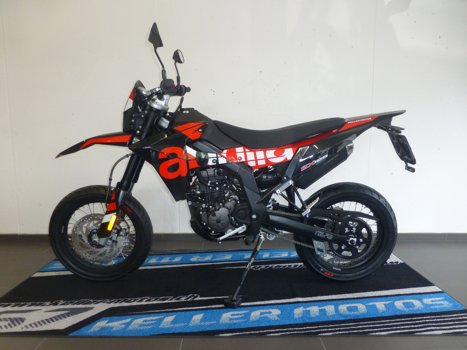 APRILIA SX 125 E5+-showroom-element-1