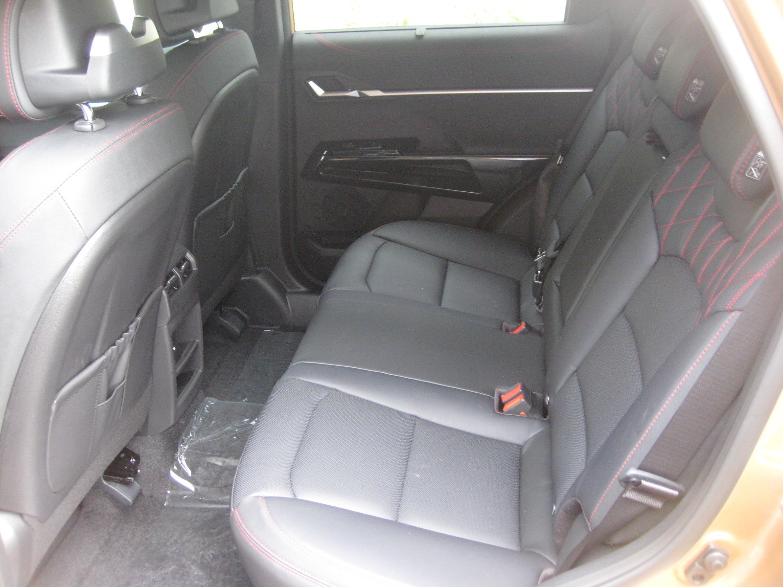 KGM-SsangYong Actyon 1.5 T GDI First Edition 4WD Automat-image-5