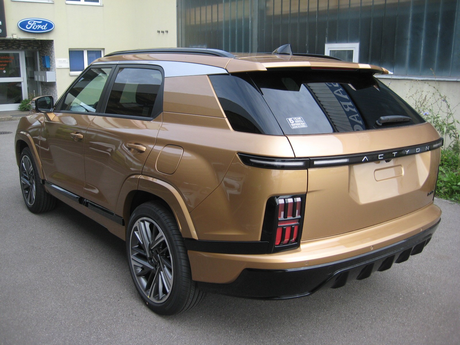 KGM-SsangYong Actyon 1.5 T GDI First Edition 4WD Automat-image-2