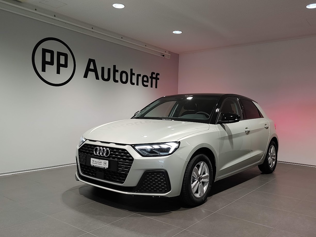 AUDI A1 Sportback 30 TFSI Attraction S-tronic-image-0