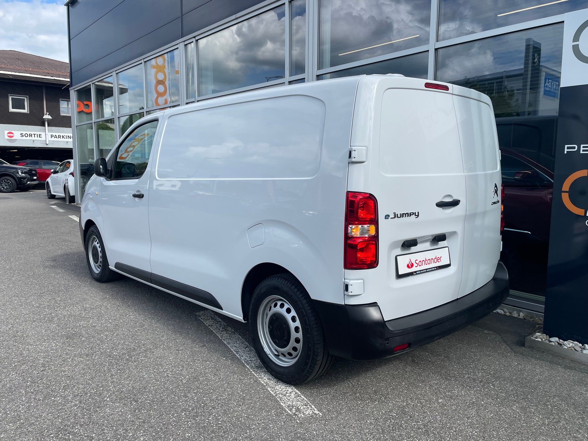 CITROEN e-Jumpy 75kWh-image-3