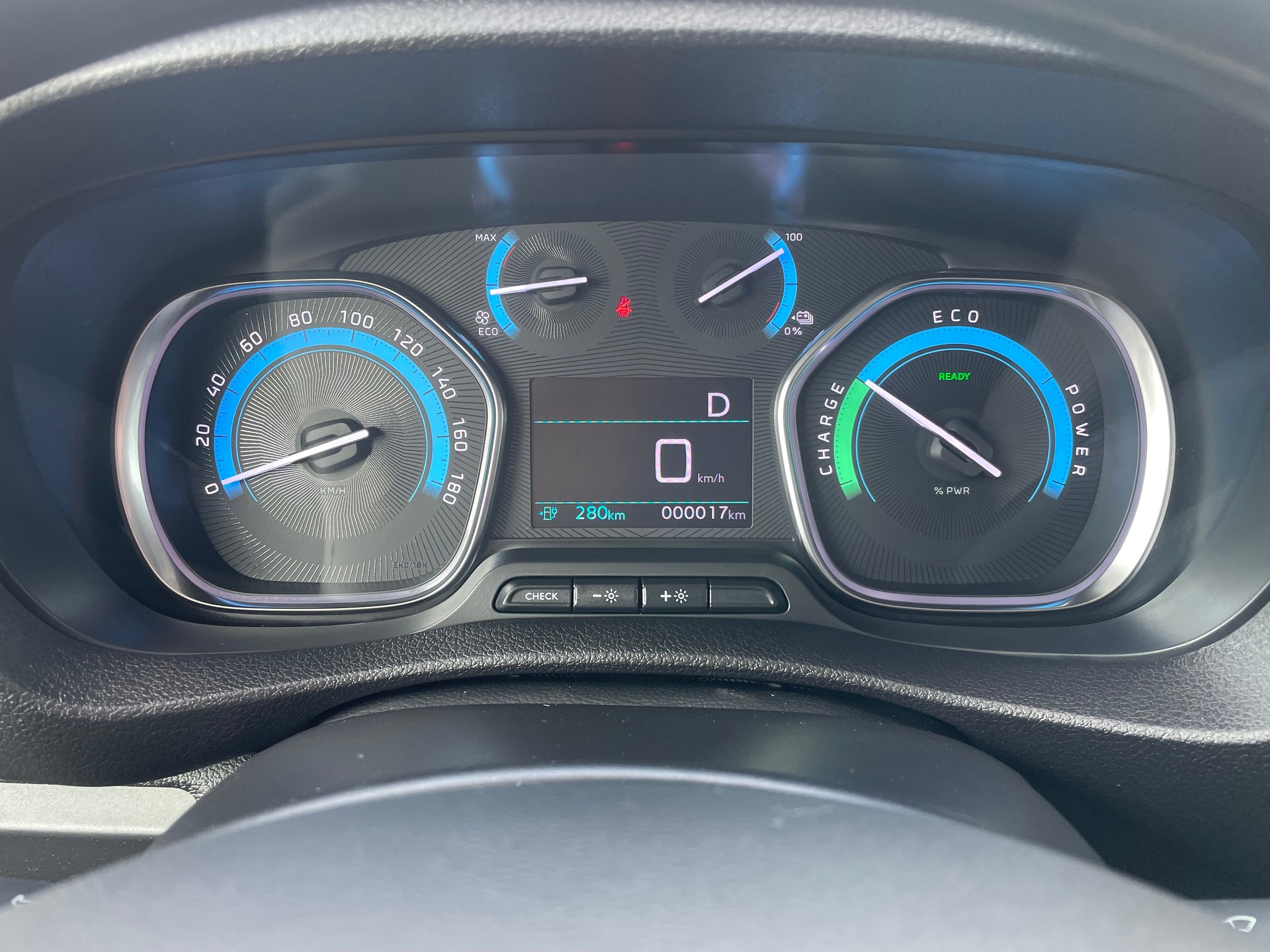 CITROEN e-Jumpy 75kWh-image-7