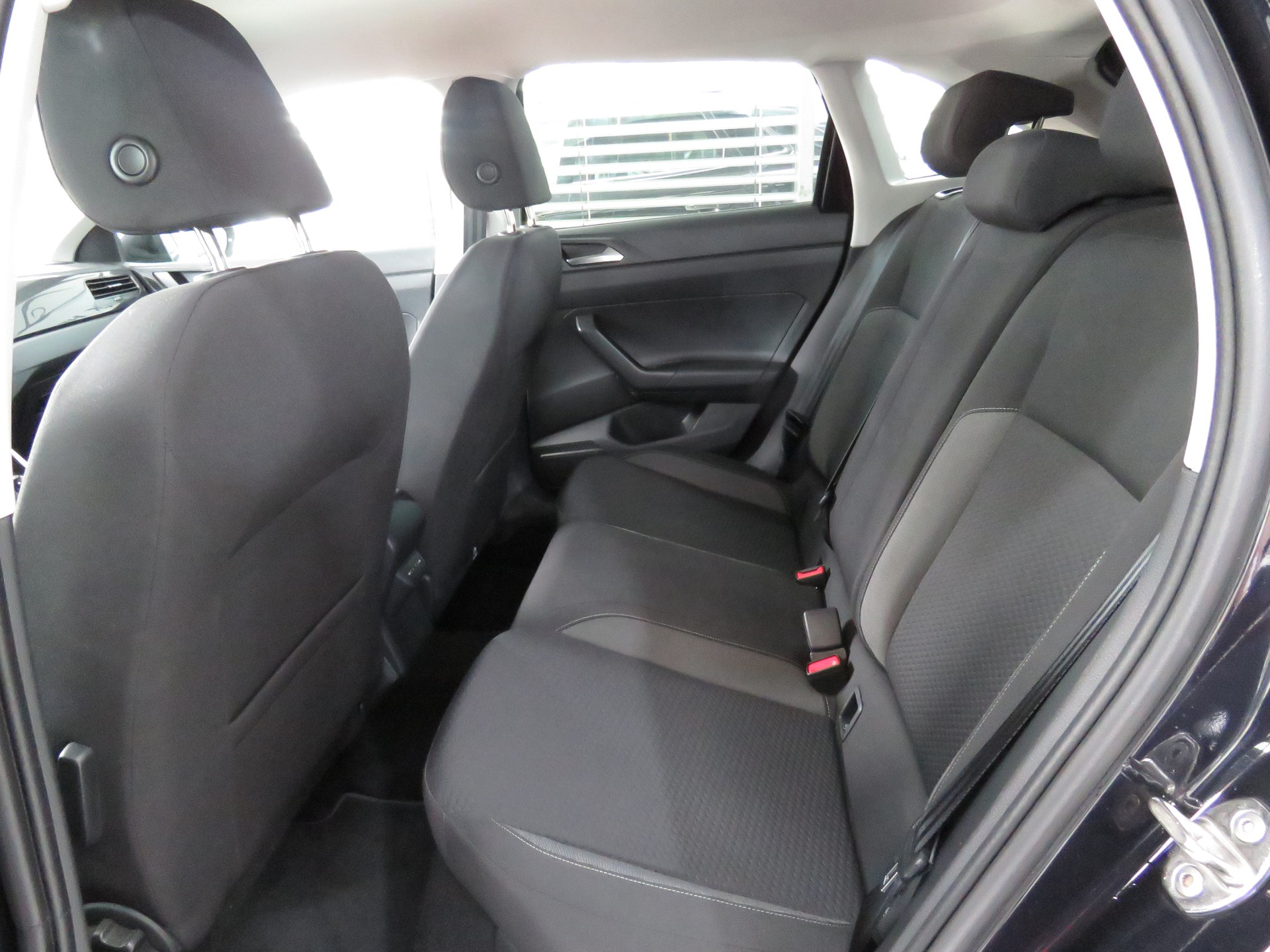 VW Taigo 1.0 TSI Life DSG (Automat)-image-8