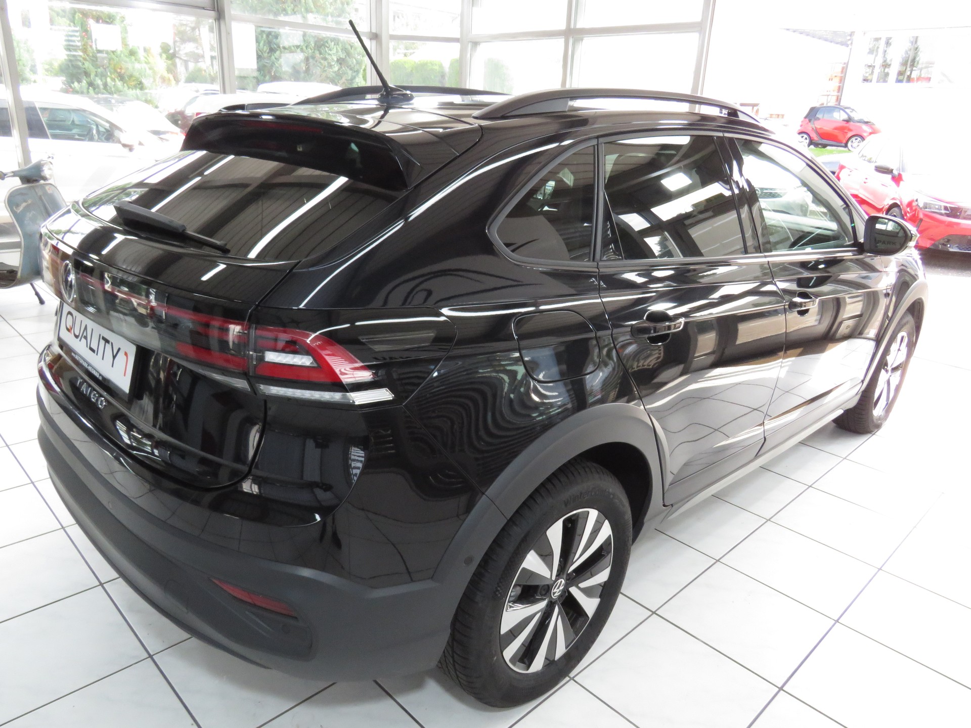 VW Taigo 1.0 TSI Life DSG (Automat)-image-3