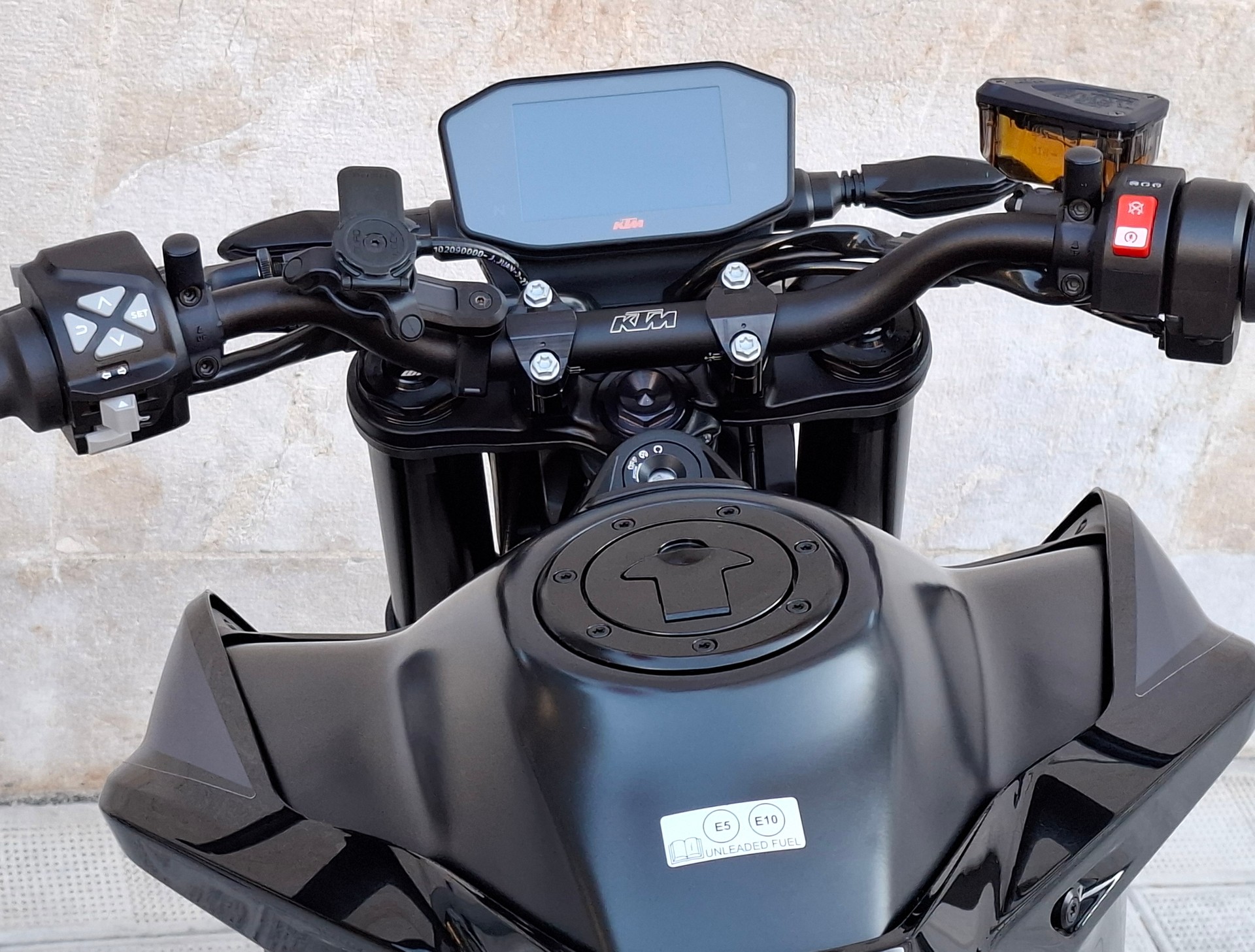 KTM 890 Duke L (35kW)-image-7