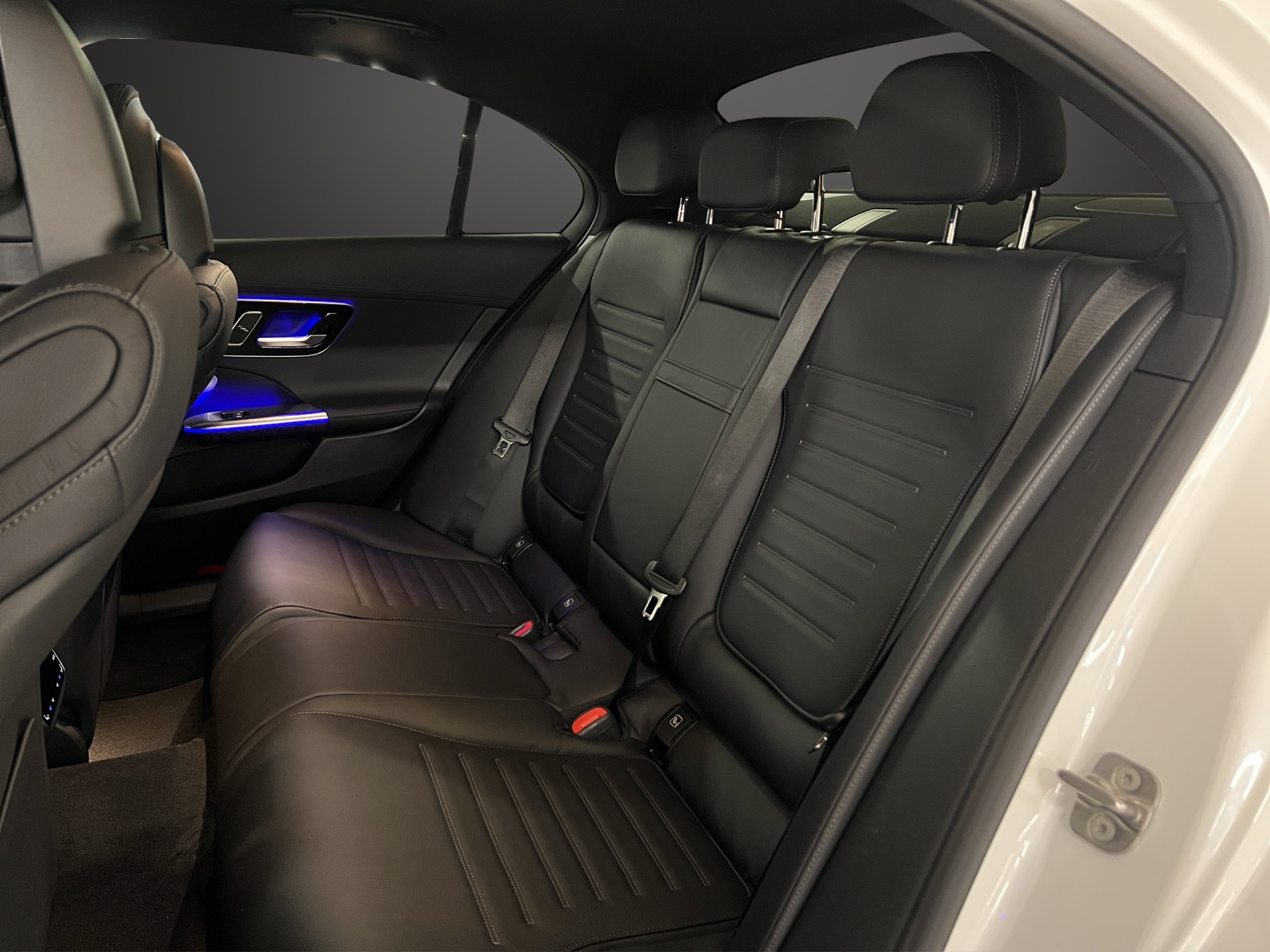 MERCEDES-BENZ C 220 d 4 Matic Swiss Star-image-14