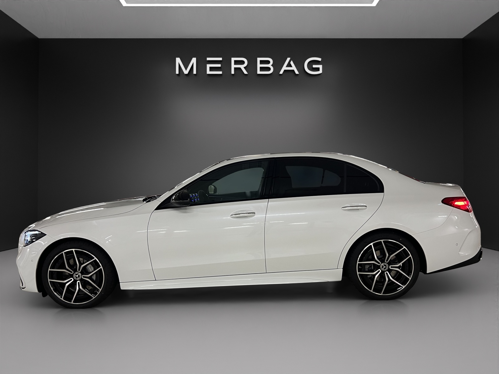 MERCEDES-BENZ C 220 d 4 Matic Swiss Star-image-3