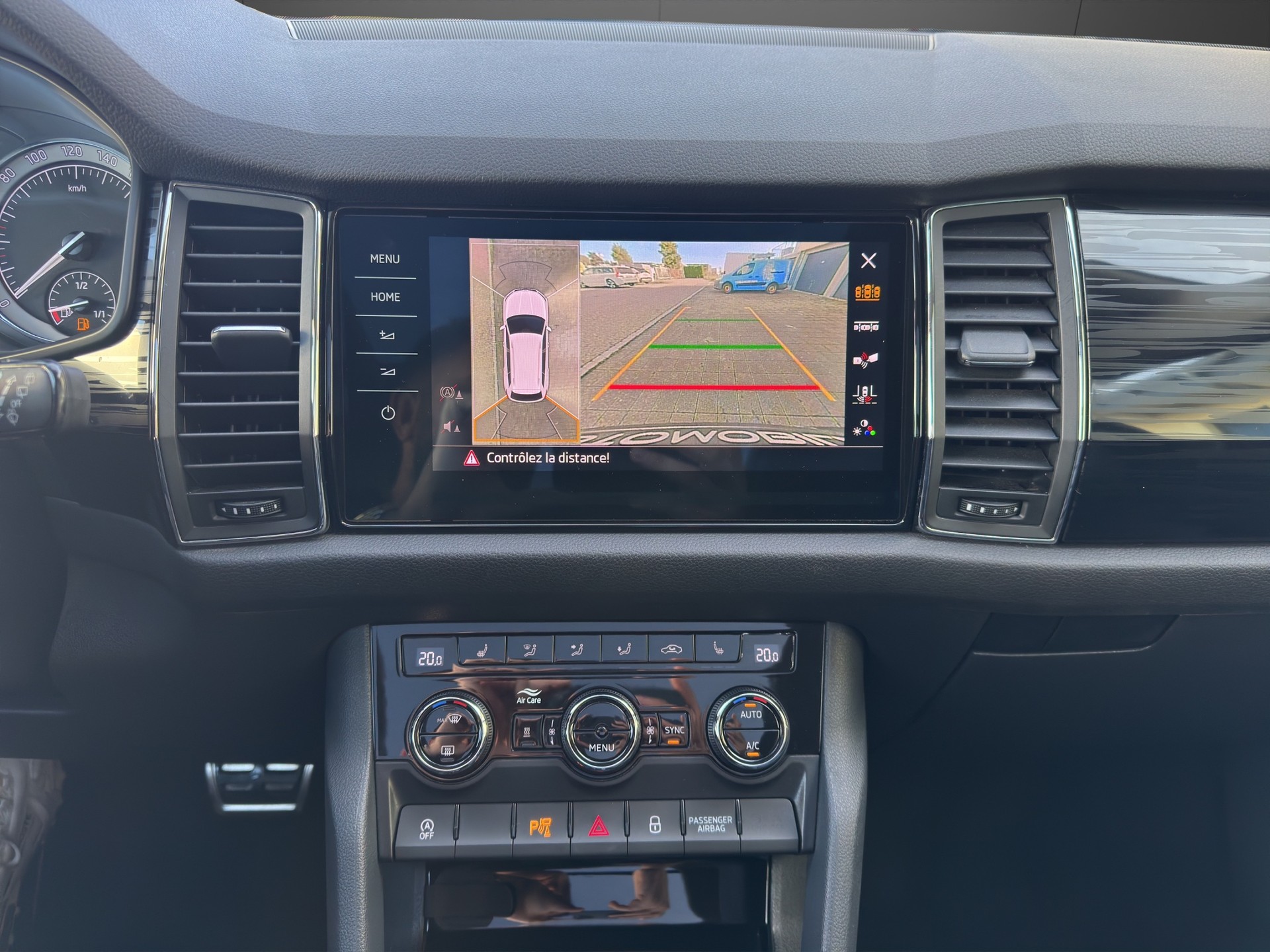 SKODA Kodiaq 2.0 TSI Style DSG 4x4-image-15