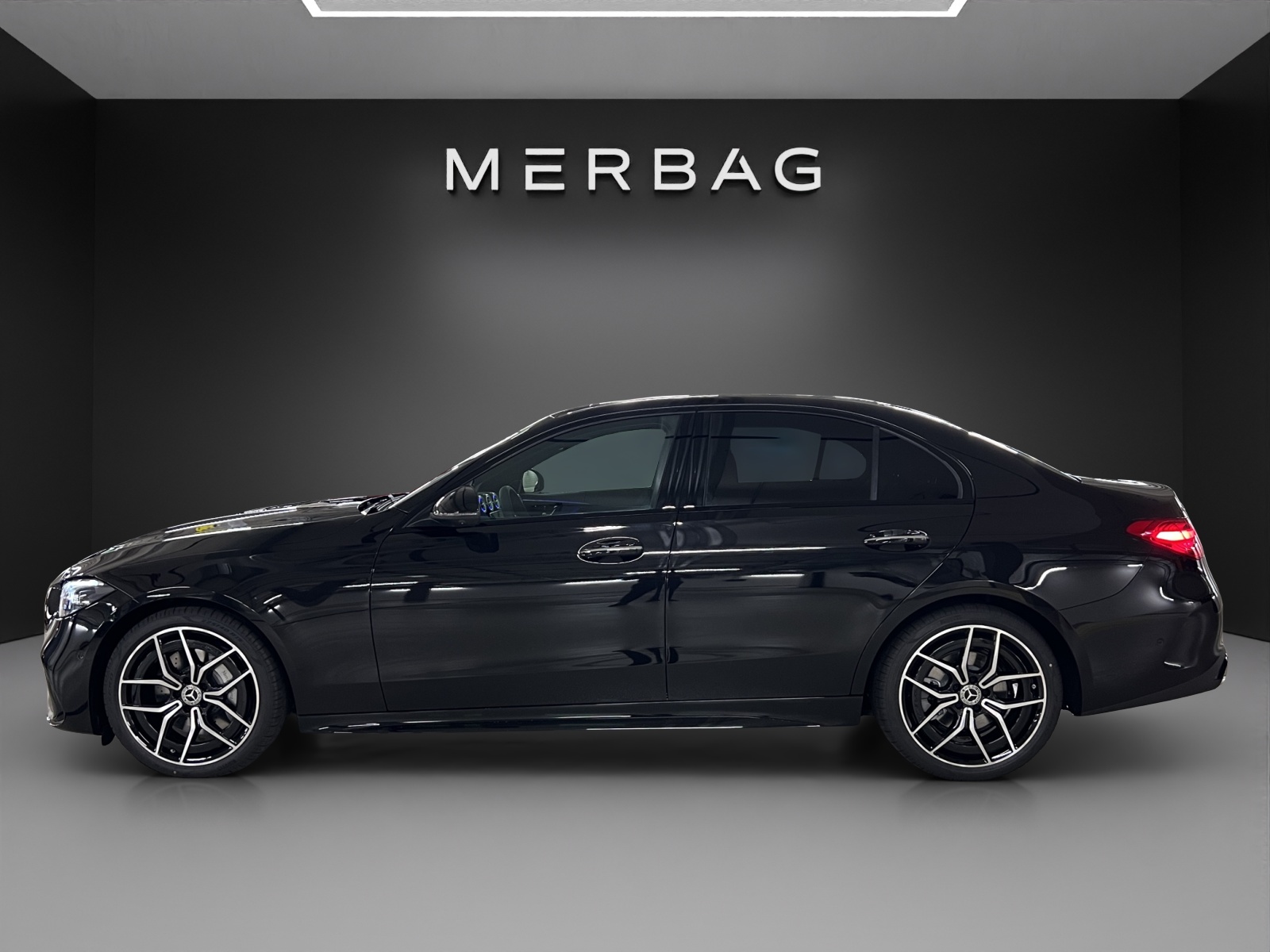 MERCEDES-BENZ C 200 4 Matic-image-3
