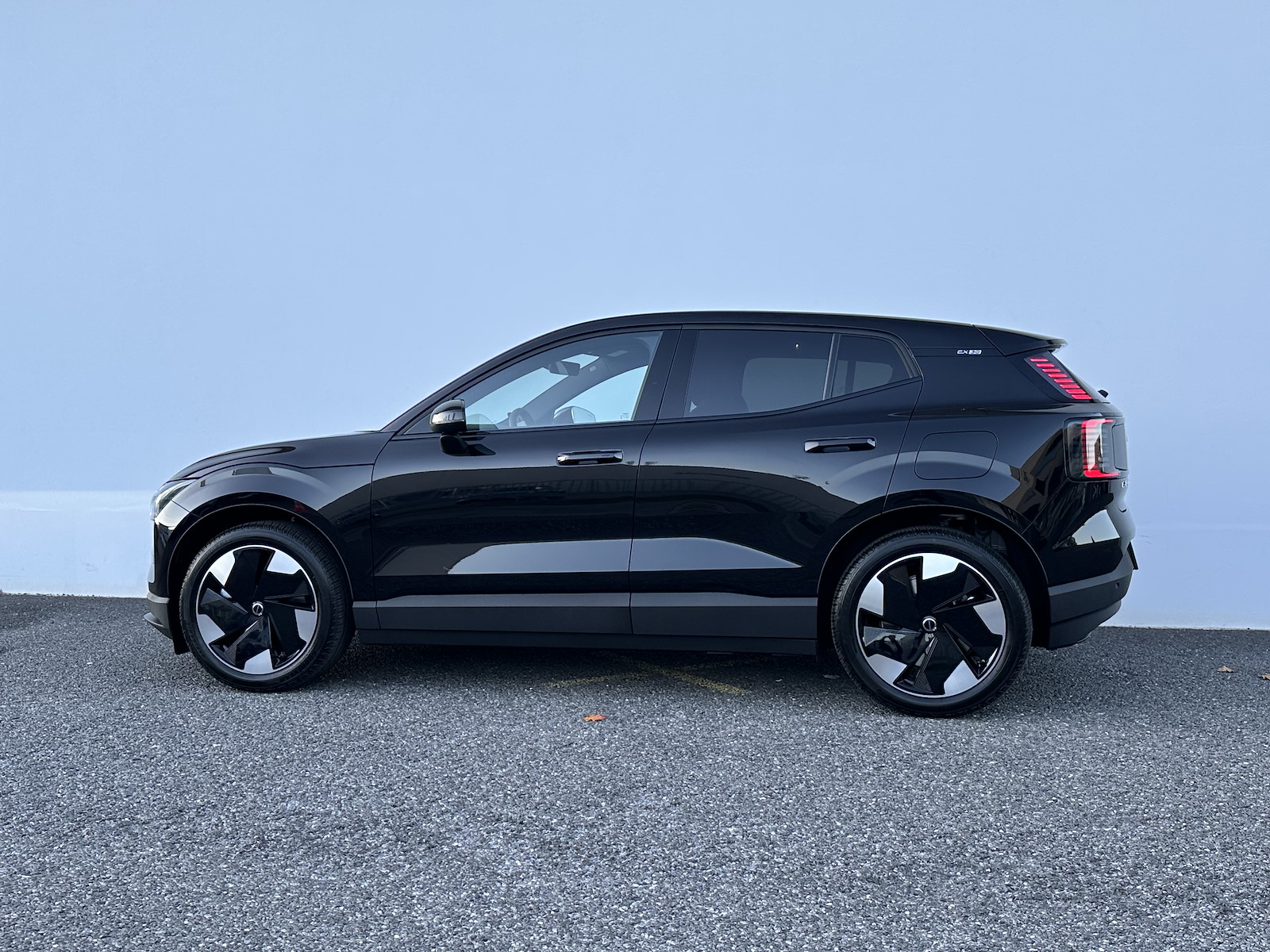 VOLVO EX 30 E60 Twin Plus Performance AWD-image-4