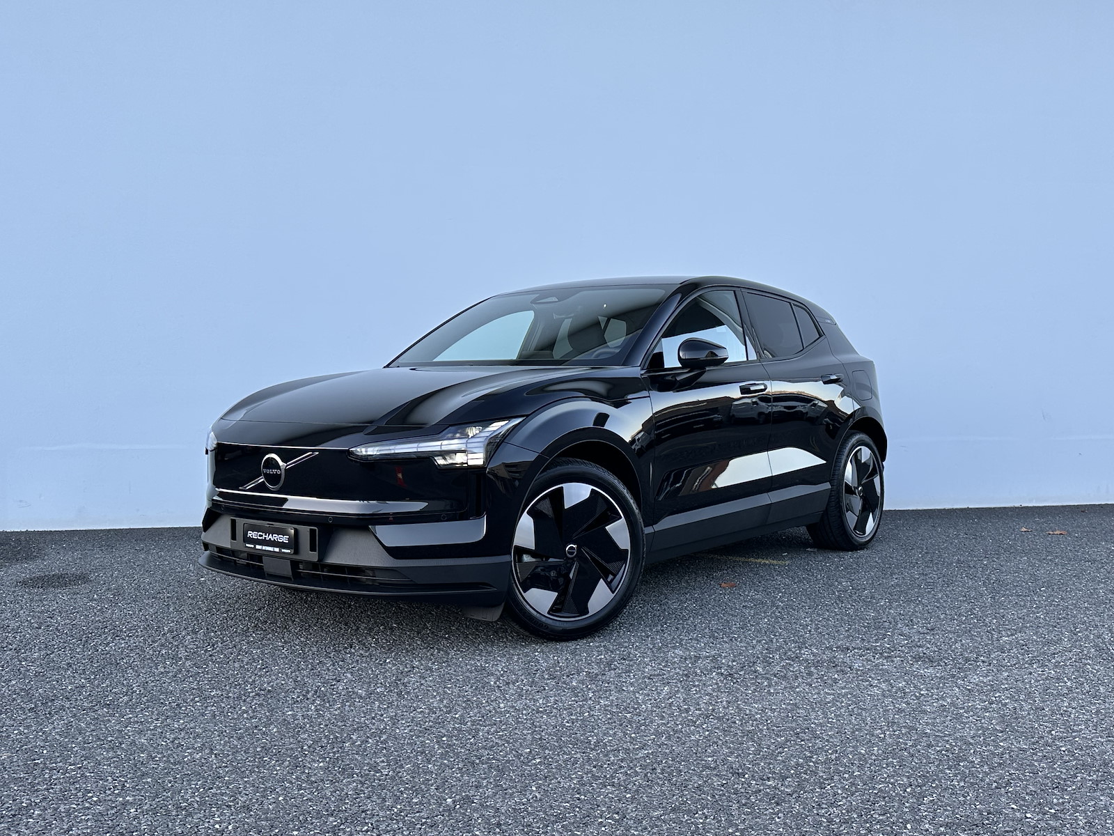 VOLVO EX 30 E60 Twin Plus Performance AWD-image-0