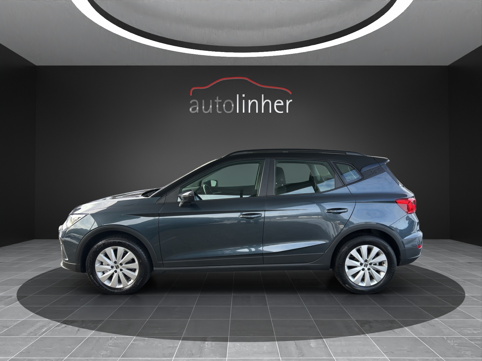 SEAT Arona 1.0 TSI Eco Style DSG-image-1