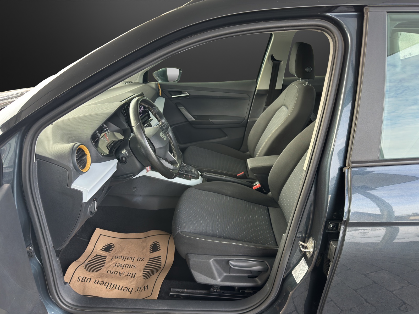 SEAT Arona 1.0 TSI Eco Style DSG-image-6