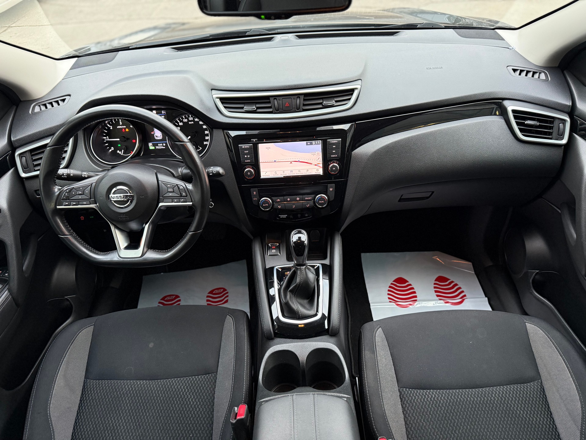 NISSAN Qashqai 1.7 dCi tekna Xtronic ALL-MODE 4x4-image-9