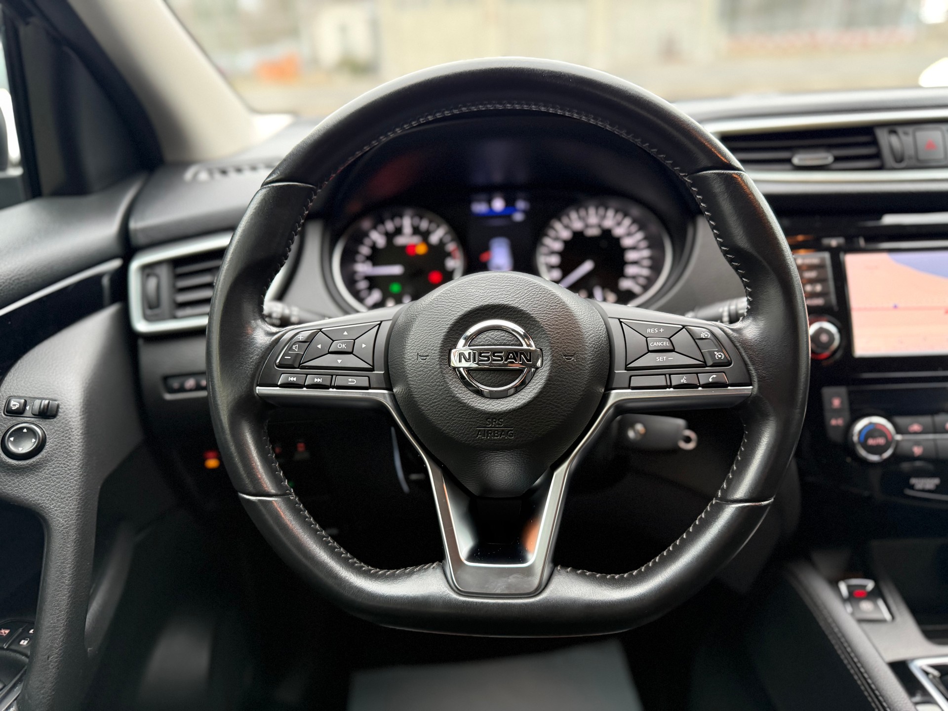 NISSAN Qashqai 1.7 dCi tekna Xtronic ALL-MODE 4x4-image-13